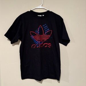 NWT Adidas OG Sketch Trefoil Short Sleeve Tee | Size: Small